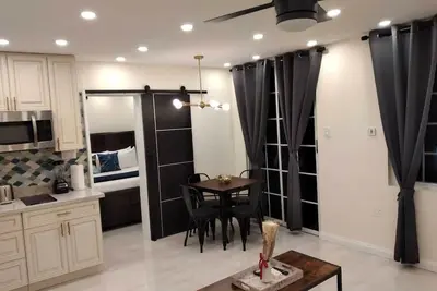 Image de Gorgeous 1 Bed on the Beach in Prime Location Ocho Rios