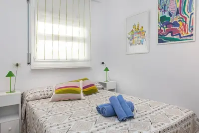 Image de Agréable appartement pour 3 personnes avec Wifi, Tv et balcon