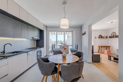 Image de Modern 90 m2 apt with balcony w the sea view