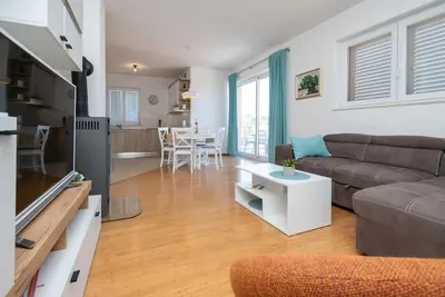 Image de Appartement de deux chambres avec la terrasse et la vue sur le mer Sali, Dugi otok (A-19880-a)