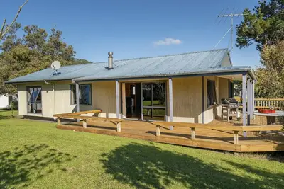 Image de Our Escape - Matarangi Holiday Home