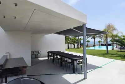 Image de Villa Eulalia, Luxury On The First Line Of The Sea