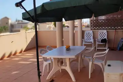 Image de Appartement 2 chambres. Grande terrasse. Proche Plages.