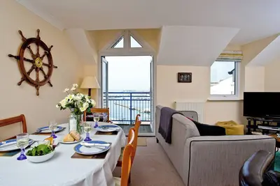 Image de 3 chambres à coucher à Brixham