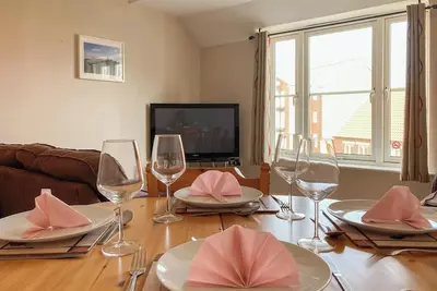 Image de 2 chambres à coucher à Whitby