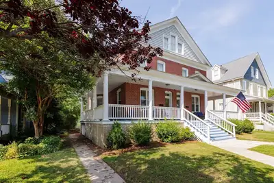 Image de Serene Beach Haven in Cape Charles