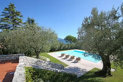 Image de Villa San Giacomo - Cinq Chambres Villa, Couchages 13