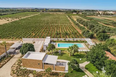 Image de Villa Ortesi - Cinq Chambres Villa, Couchages 10