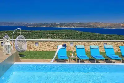 Image de Villa Elif - Trois Chambres Villa, Couchages 6