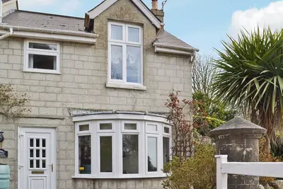 Image de 2 chambres à coucher à St Lawrence, near Ventnor