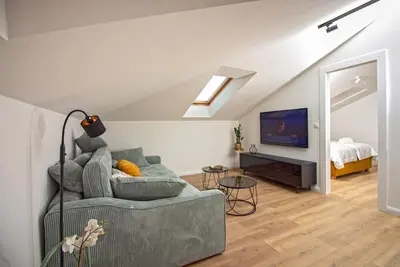 Image de Cozy apartment 2 min walk from beach and 15 min walk from old town