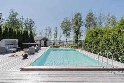 Image de Seafront Villa - Pool - Jacuzzi - Gym - Beach