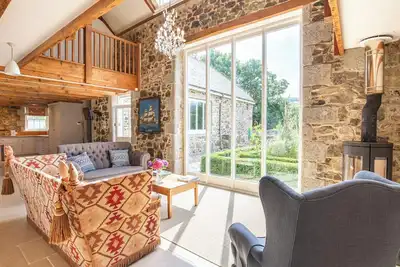 Image de 3 chambres à coucher à Bovey Tracey