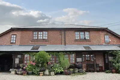 Image de 3 chambres à coucher à East Burton, near Wareham