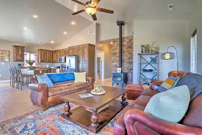 Image de Pioche Paradise w/ Mtn Views, 1 Mi to Main St