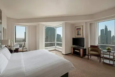 Image de Two Bedroom Apartment Near Financial Centre Metro By Luxury Bookings