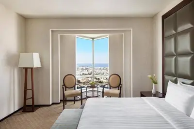 Image de Three Bedroom Apartment Near Financial Centre Metro By Luxury Bookings