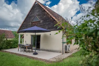 Image de Séjour dans un parc de vacances avec piscine