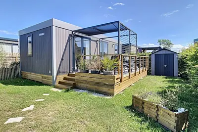 Image de Mobil-home Grand Confort 4 pers: piscine chauffée, près de la plage, parking inclus