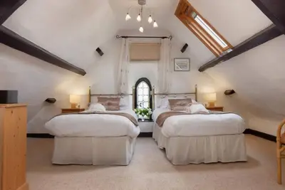 Image de Salty House Shaldon - Quatre Chambres Maison, Couchages 8