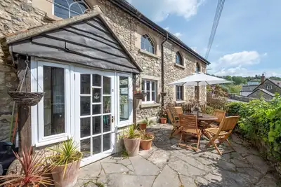 Image de Chart Cottage - Trois Chambres Maison, Couchages 6