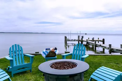 Image de Waterfront 3-Bedroom Cottage and Pet Friendly