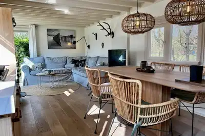 Image de Family-friendly chalet with use of park pool.