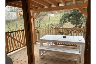 Image de Cabane château luxe Jacuzzi/Spa privé - 2 à 6 pers
