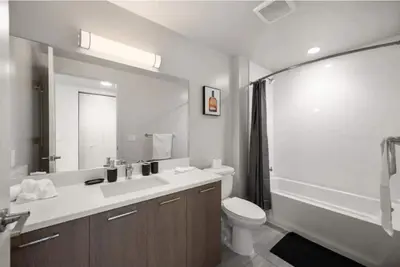 Modern 2 bedrooms in the heart of downtown Miami