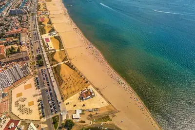 Image de 395-jolie maison avec amarre privée