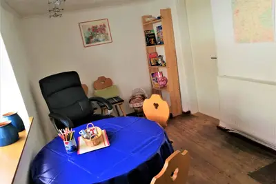 Image de Family-friendly farmhouse with lots of space, terrace and garden