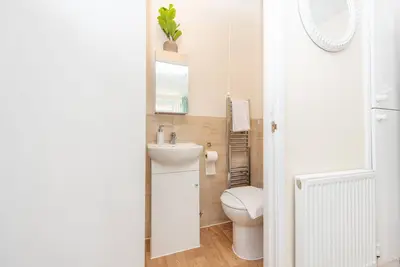 Image de Modern Studio Apartments in Castle St