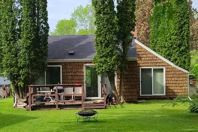 Image de River Front Cottage/Private Dock-Walk to Bar/Restaurants