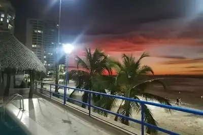 Image de Hermoso Apartamento en primera linea de Mar