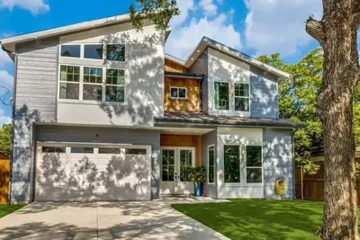 Modern Home Dallas- 17+