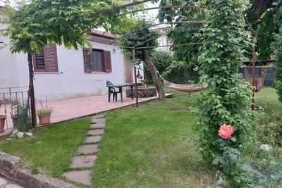Image de Vacation house with garden in the town of Sezze (Lt) - Italy -