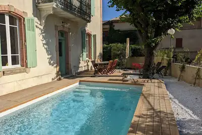 Image de Le vieux tilleul - spacieuse villa cœur de village proche Uzès