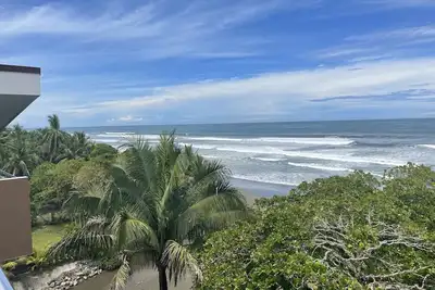 Image de New Ocean Front Condo 2br 2bath full amenities