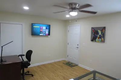 Image de 2 Bedroom Apartment Near Downtown Durham