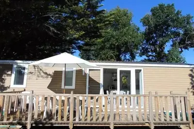 Image de Mobil-home Standard 38 m² / 4 chambres - terrasse 8 à 10 personnes - 8 pers. inclus dans le tarif