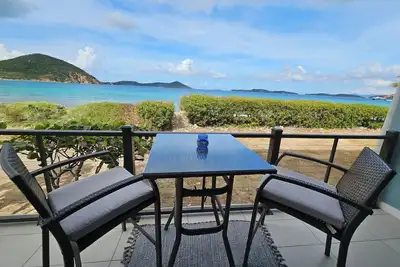 Image de Caribbean Breeze Oasis. . Oceanfront St Thomas Virgin Islands