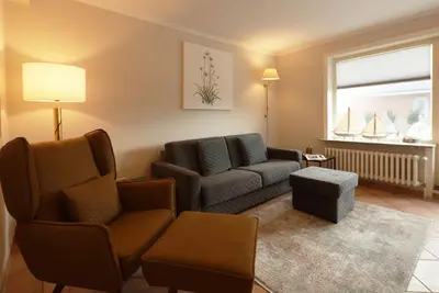 Image de Modernized first floor apartment with terrace in a location close to the beach. - Beach villa