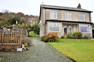 Image de Kames View, shore front location, ground floor, wood burning fire, sleeps 4