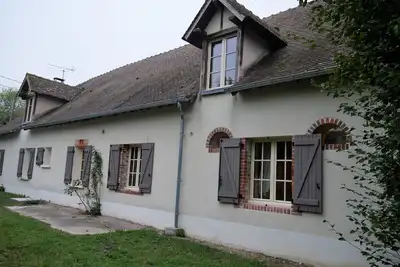 Image de Ferme rénovée avec jardin arboré en campagne, Wi-Fi fibre, près de Sologne et Berry