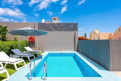 Image de Maison de vacances neuve une grande terrasse et piscine, vue sur l'Atlantique