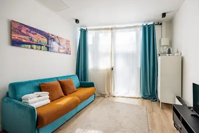 Image de Apart 1 Bedroom # Buttes Chaumont # Paris 19
