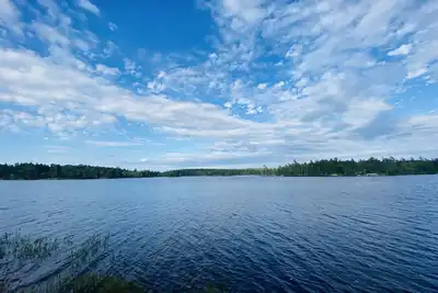 Image de Chalet Drive - Lakefront Cottage