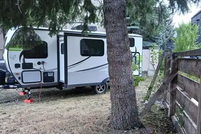 Rv Parking in Paradise (Parking Space #B)