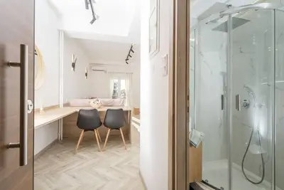 Image de Cozy Studio 1' To Attiki Metro Station