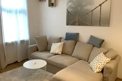 Image de Free WiFi Netflix; newly furnished; Contactless: Early Check In / Late Check Out!